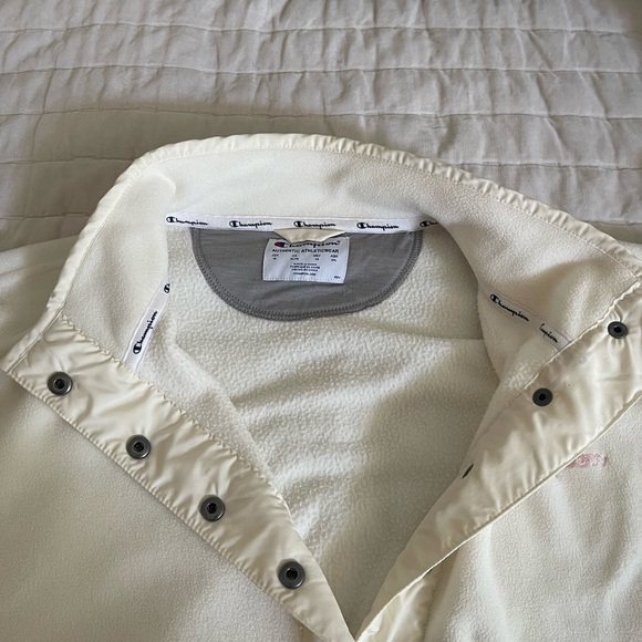 Champion Fleece Pullover - Picture 2 of 3